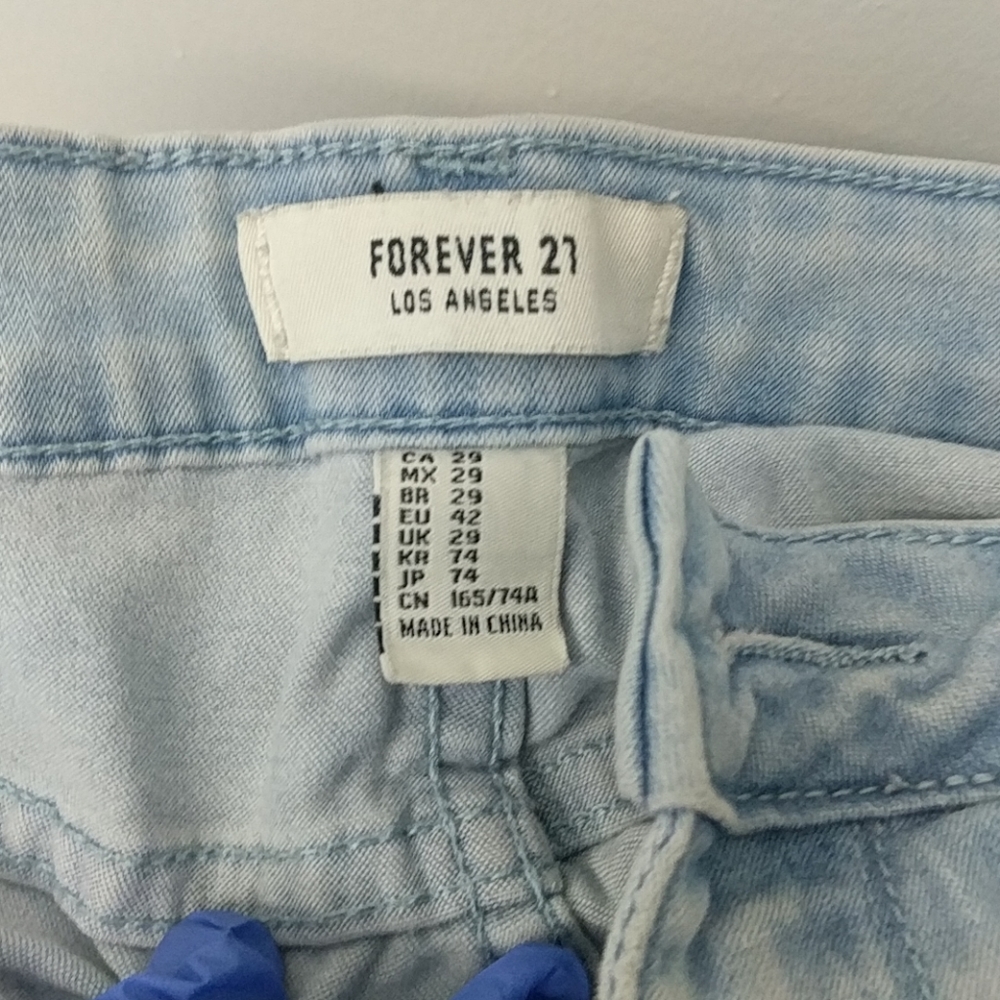 Jeans - Picture 5 of 12